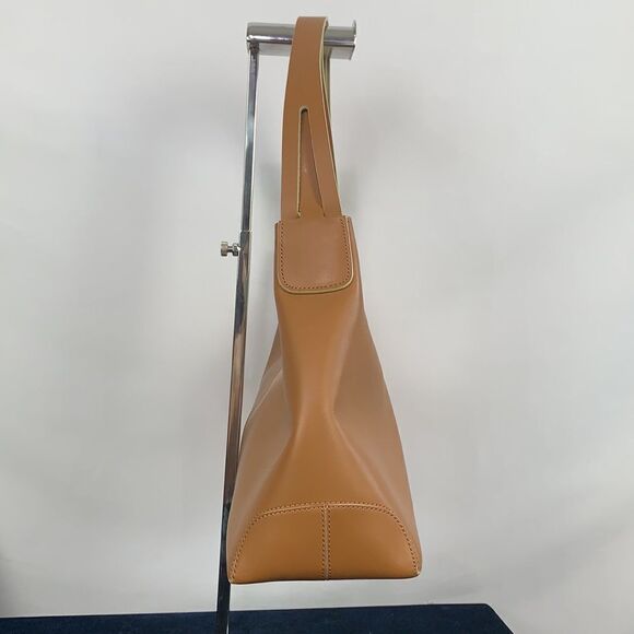 Tod’s tan leather satchel bag - Picture 5 of 11